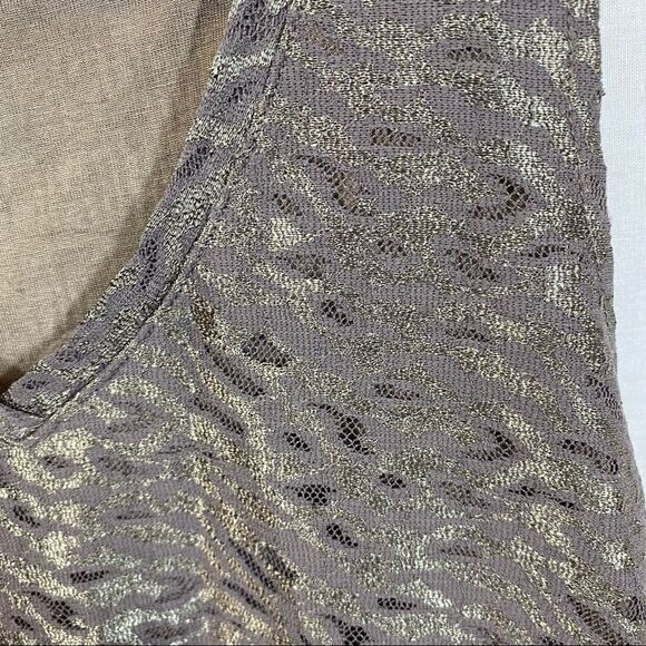 Banana‎ Republic Lace Cut Out Animal Print Blouse - Picture 5 of 8